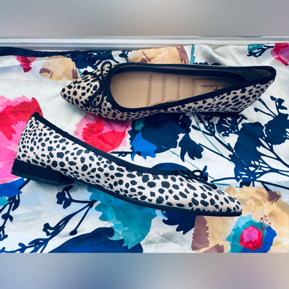 Me Too Cheetah Animal Print Pointed Toe Ballet Flat Shoes 8.5 New - Picture 9 of 12